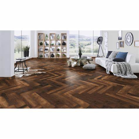 CHATEAU HERRINGBONE K411 LAGUNA OAK